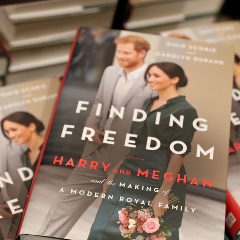 قريبا.. صدور كتاب السيرة الذاتية Finding Freedom بفصوله الجديدة