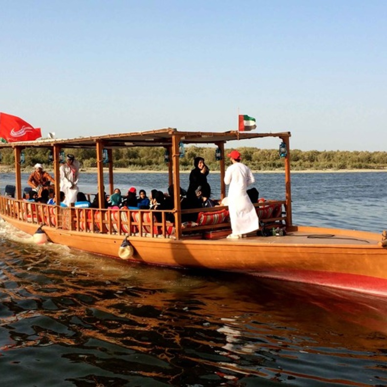 رحلة لؤلؤة أبوظبي.. تجربة سياحية بمذاق إماراتي أصيل