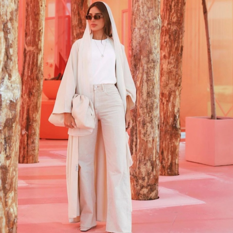 افكار تنسيق اطلالات ناعمة للمحجبات في العباية من فاطمة حسام