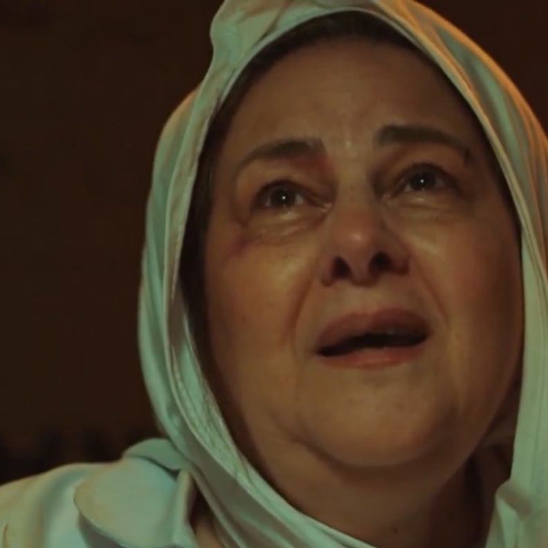 دلال عبدالعزيز