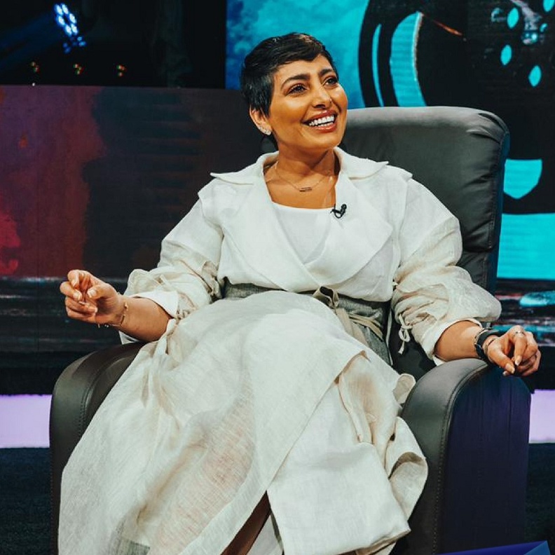 الفنانة الكويتية فاطمة الصفي 