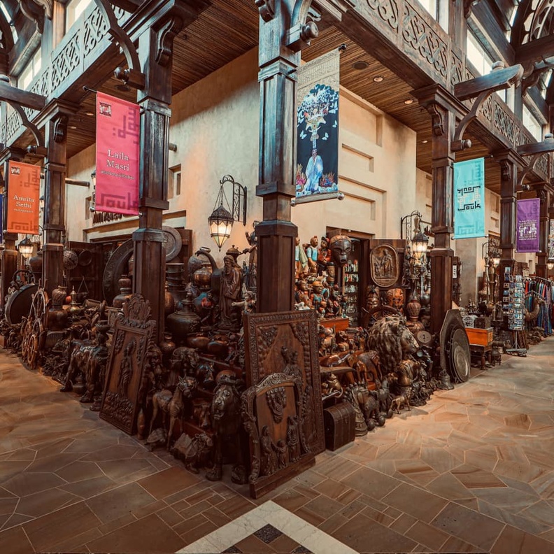  من سوق مدينة جميرا