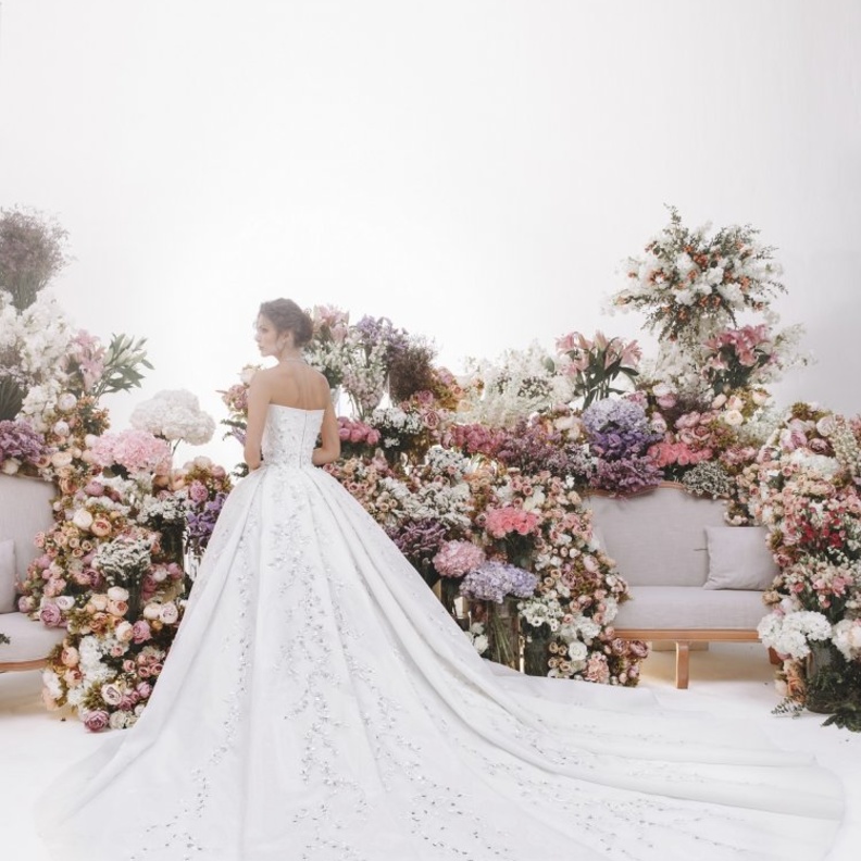  فساتين زفاف بقصة الكورسيه من رامي العلي