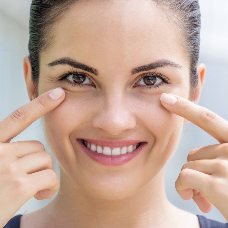 إزالة الهالات السوداء بالخلطات الطبيعية