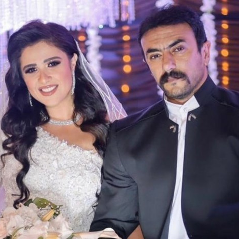 ياسمين عبد العزيز وأحمد العوضي