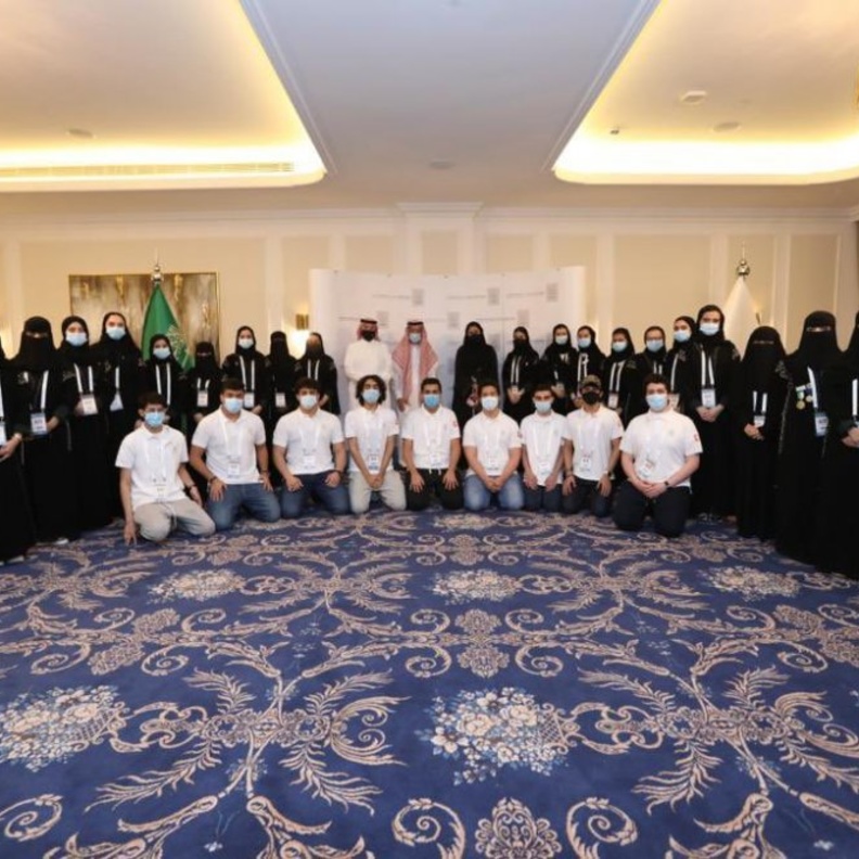 الأميرة ريما بنت بندر تفتخر بمشاركة 30 طالبا وطالبة في آيسف 2021 