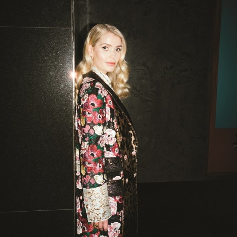 حصريا لـ"هي"حوار مع "ليدي كيتي سبنسر "  Lady Kitty Spencer السفيرة العالمية لدار "دولتشي أند غابانا" Dolce & Gabbana