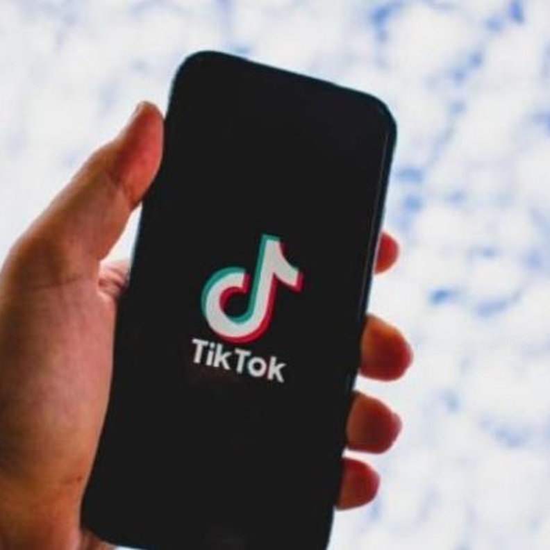 تيك توك تسمح بتسجيل الدخول ببيانات حسابات التطبيقات الأخرى