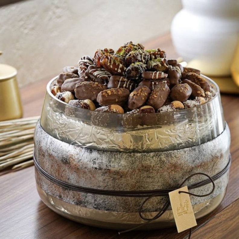 تشكيلة مميز من أصناف العيد في تمور العلا