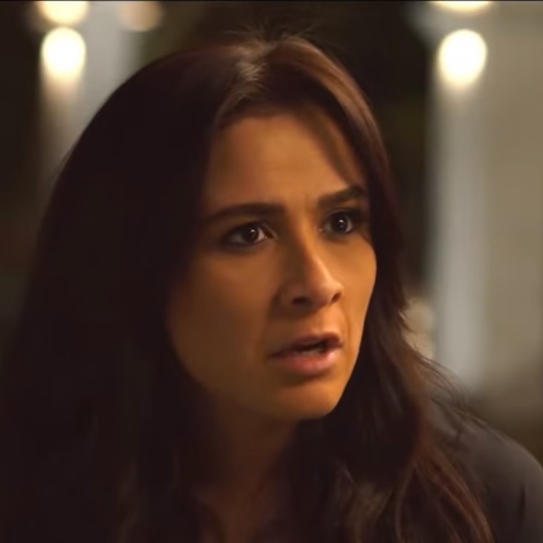 ياسمين عبدالعزيز