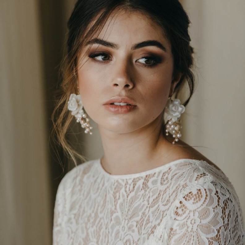  طرق طبيعية لتكثيف حواجب العروس قبل الزفاف