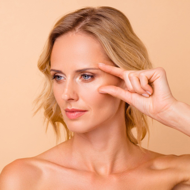 علاج ترهل الجفون بالليزر