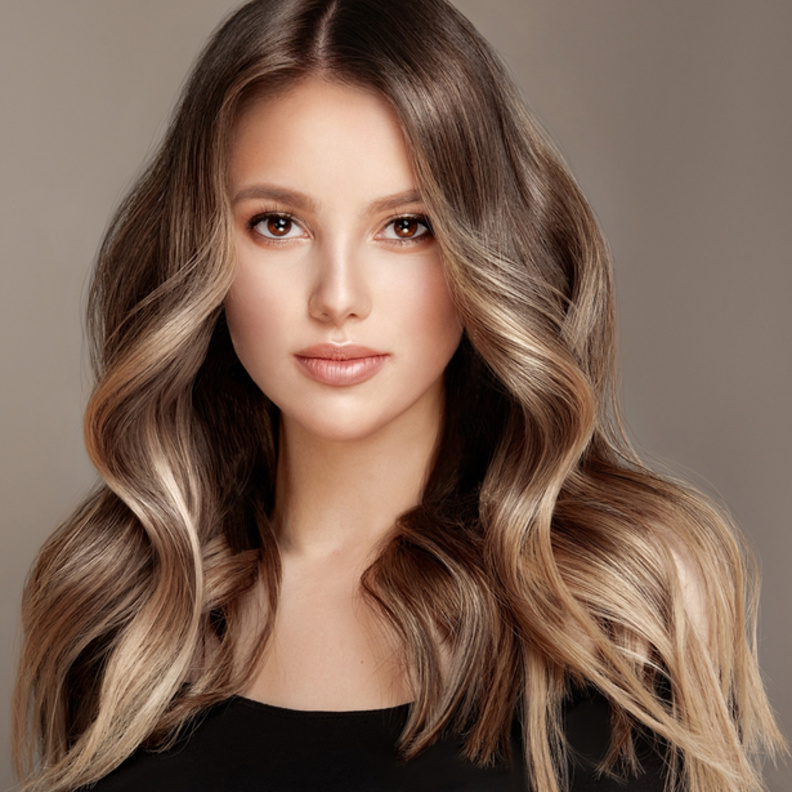  تسريحات شعر ويفي كلاسيكية للعيد