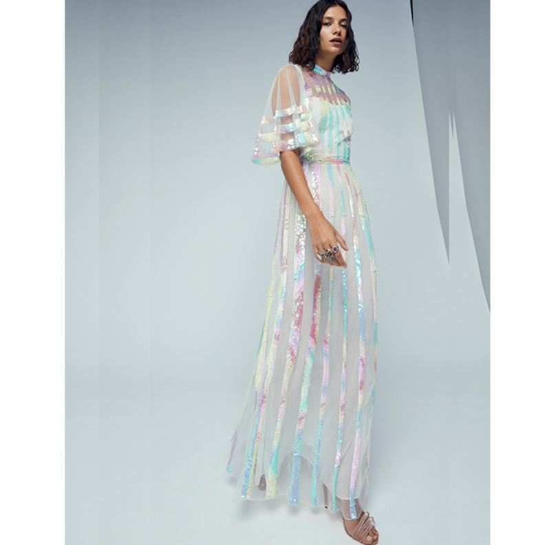 احدث موديلات فساتين من الترتر البراق بأسلوب Temperley London