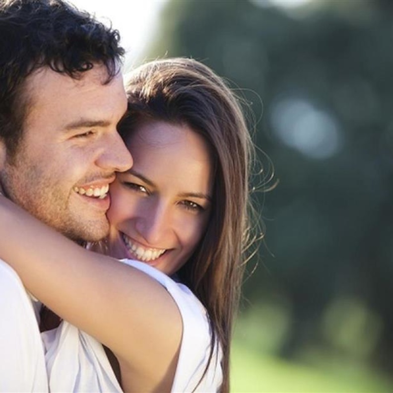 ما هي علامات سعادة الرجل في الحياة الزوجية