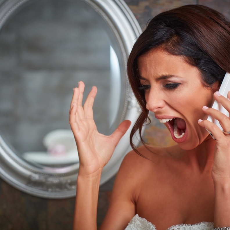  طرد فتى مراهق من حفل زفاف عمه بسبب شعره !