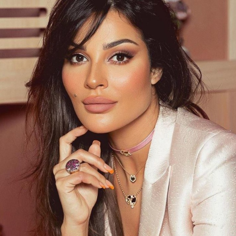 نادين نسيب نجيم 