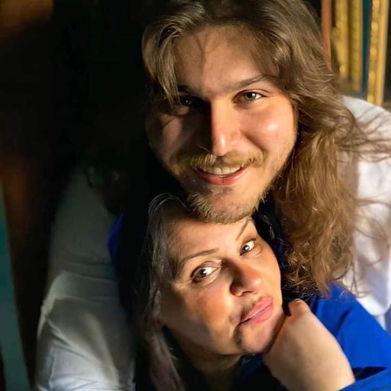 الراحلة نادية العراقية