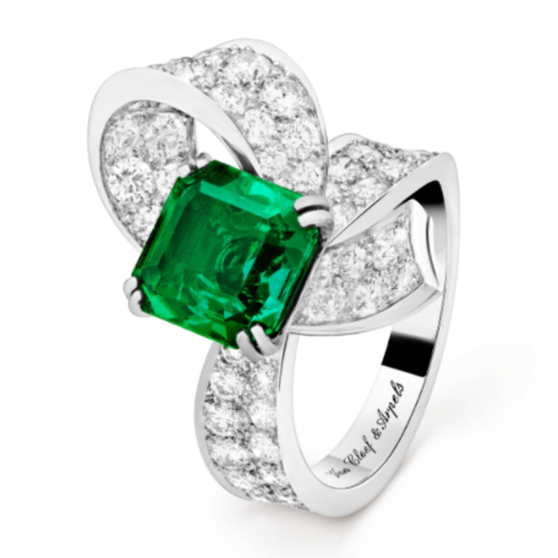 خاتم من فان كليف اند آربلز Van Cleef & Arpels