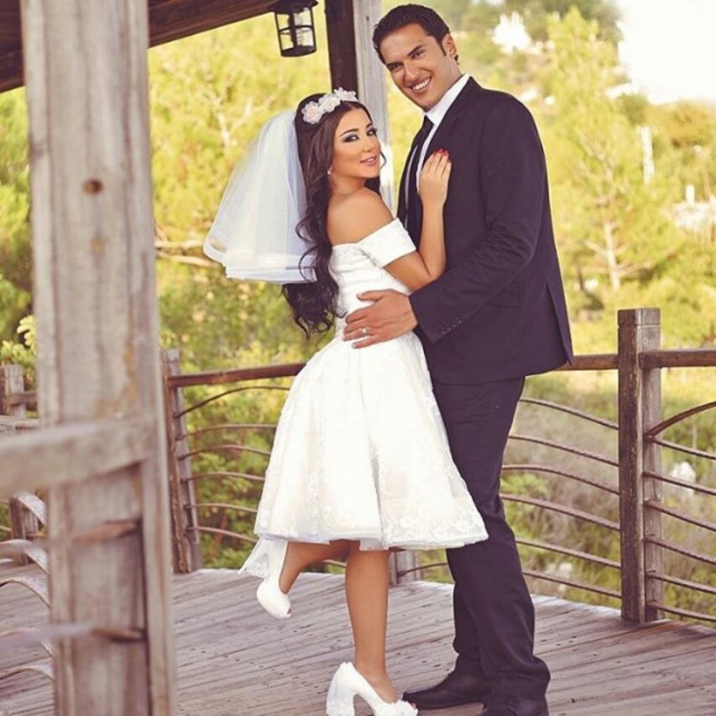  اياد ابراهيم تزوج من جيهان عبد العظيم