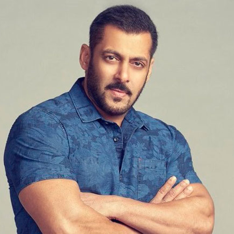 سلمان خان يحذر قراصنة الأفلام من الوقوع تحت طائلة القانون