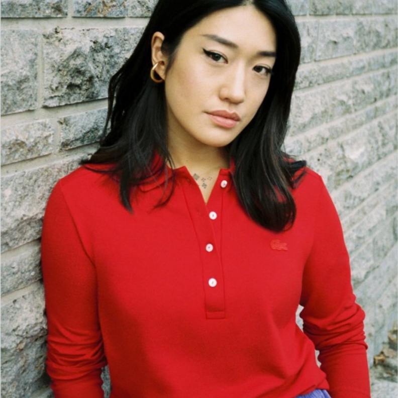 شعار Lacoste رمز للتلاقي والإبداع