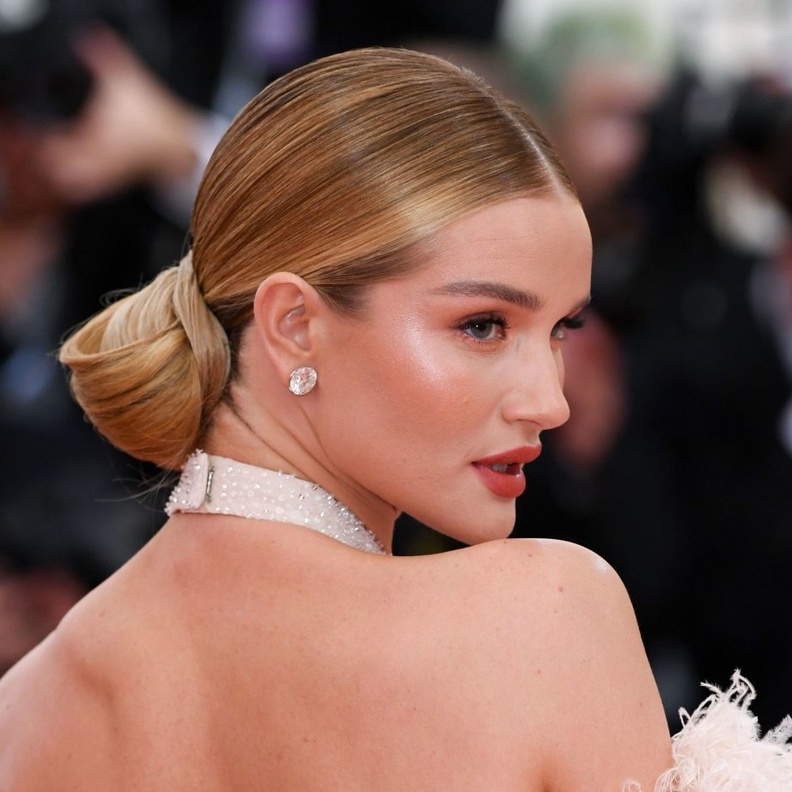  روزي هنتنغتون وايتلي Rosie Huntington-Whiteley