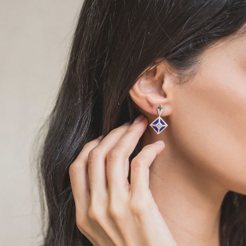  مجوهرات فخمة مرصعة بالياقوت الازرق من دار شمسة العبار 