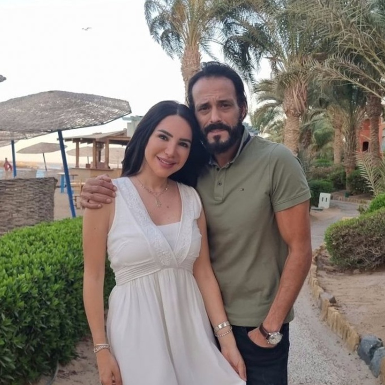 يوسف الشريف وإنجي علاء