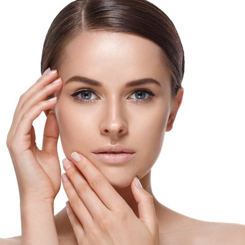 نصائح جمالية للعناية بالبشرة الحنطية في فصل الصيف