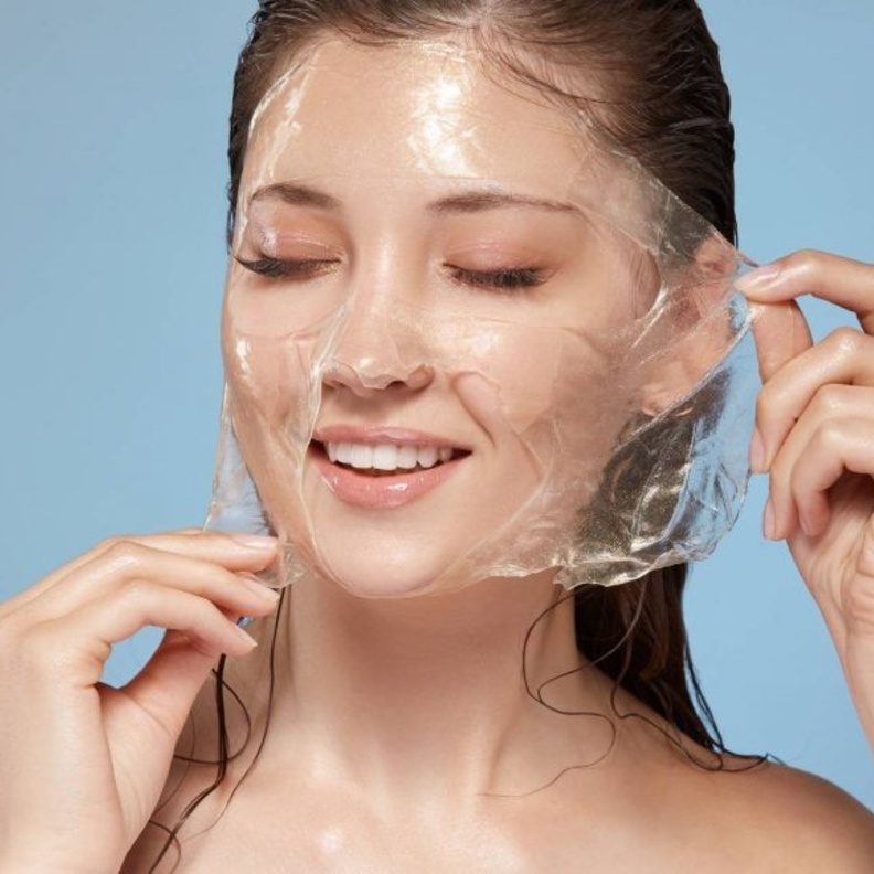 ماسك الجيلاتين يساعد على إعادة شبابية البشرة