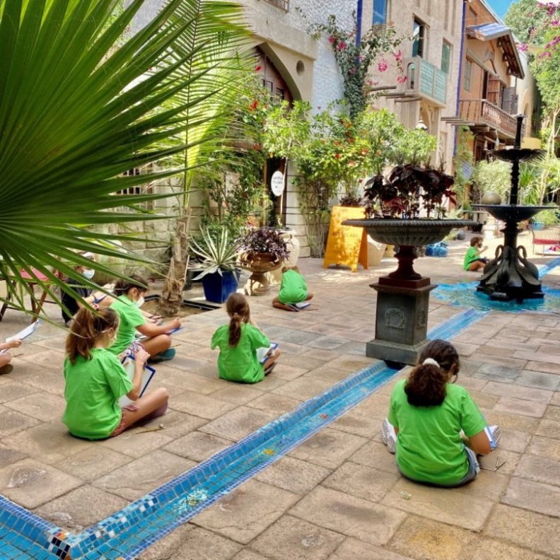 نشاطات عدة في القوز