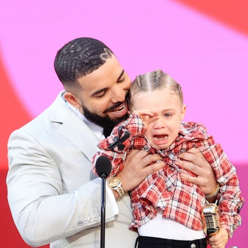 دريك و ابنه أدونيس