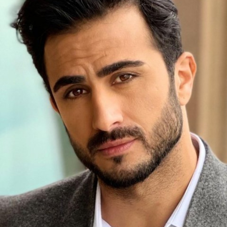 ألكسندر علوم 