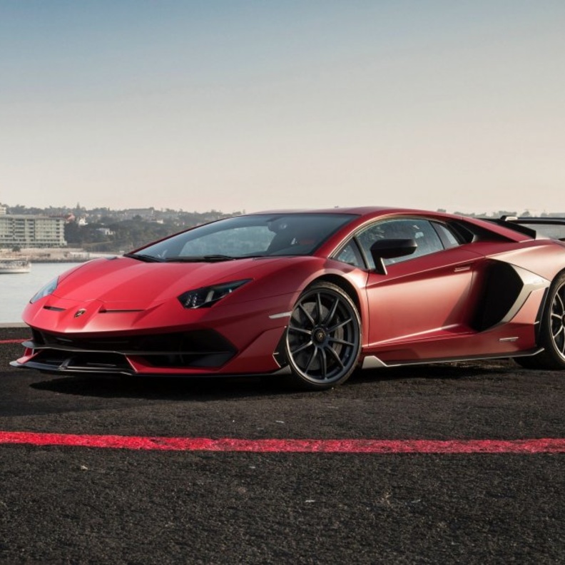  لامبورجيني تحول سياراتها إلى كهربائية بحلول عام 2024