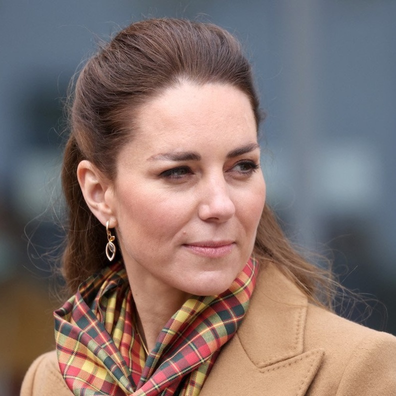 اطلالات كيت ميدلتون الجمالية بصبغات الشعر البني الفاتح 2021