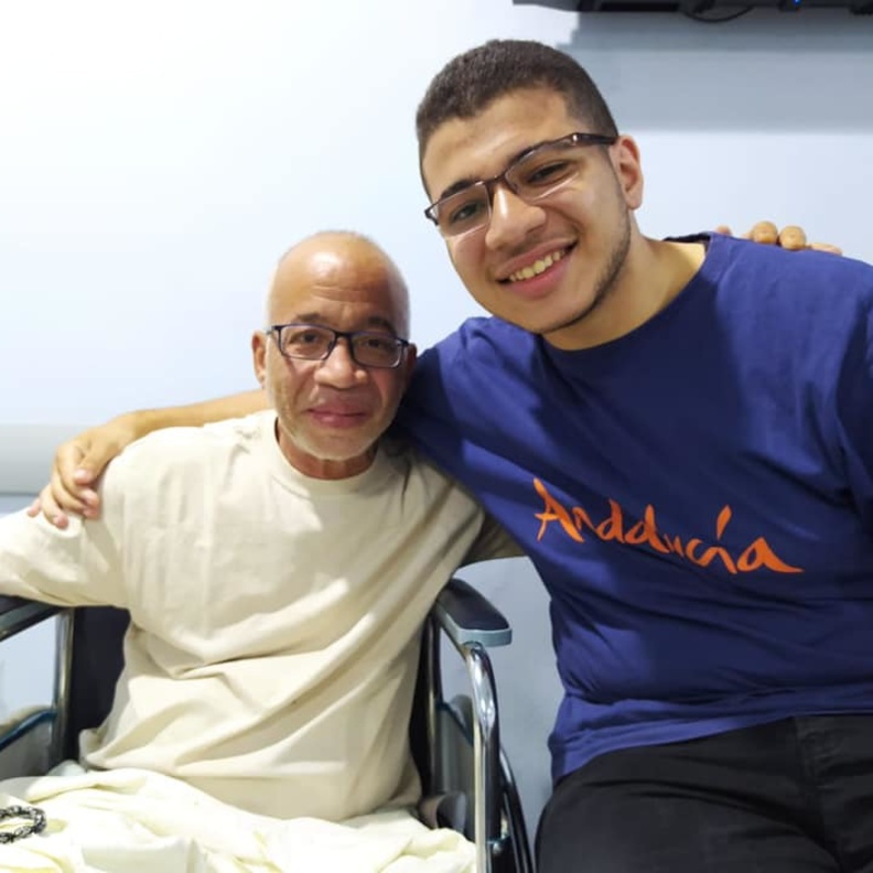 شريف دسوقي  ونجله