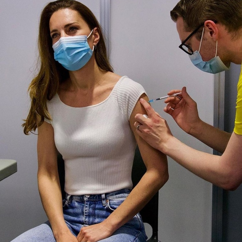 كيت ميدلتون تتلقى جرعتها الأولى من اللقاح الواقي من عدوى كورونا