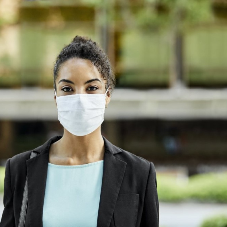 من هي الفئة الأكثر عرضة للإصابة بمرض الفطر الأسود