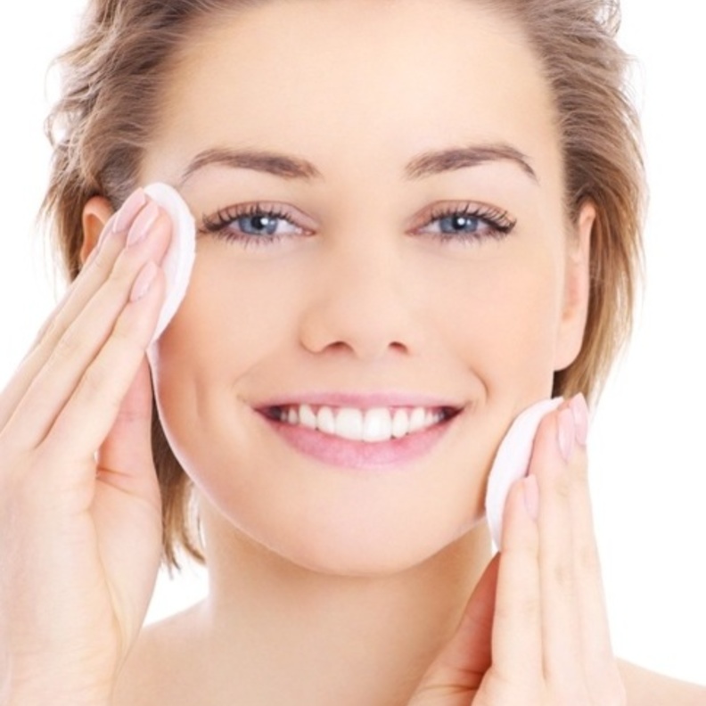  طريقة تحضير مزيل للمكياج