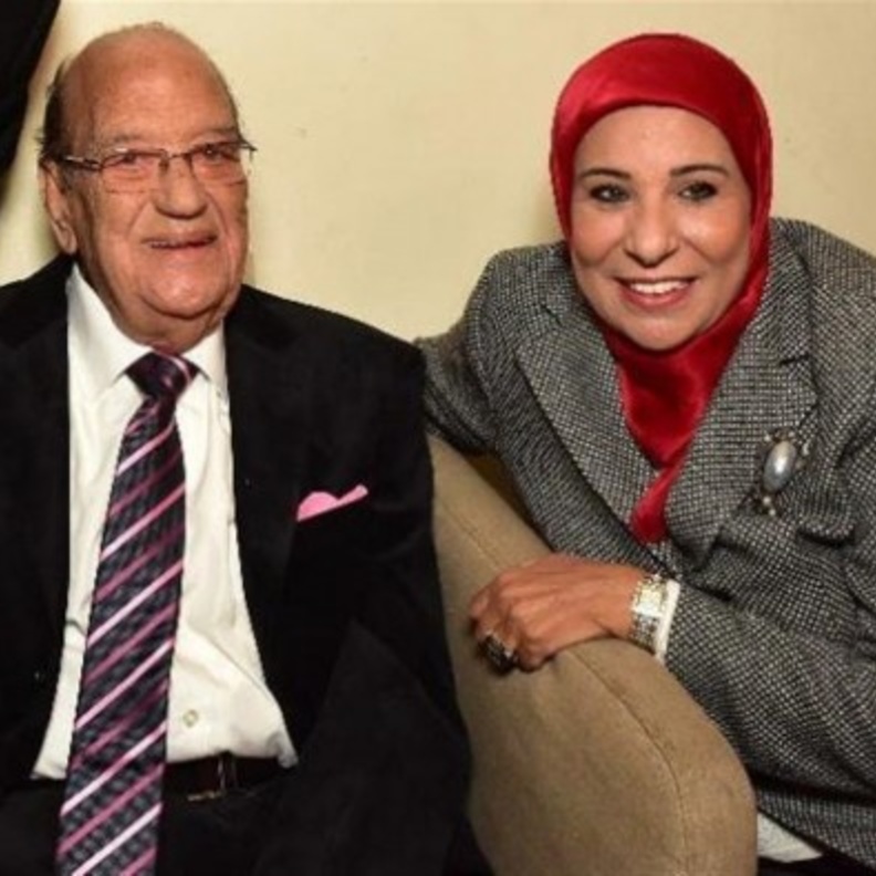 حسن حسني وزوجته