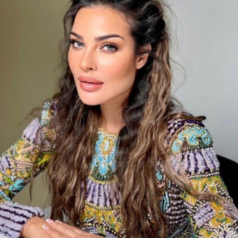 نادين نسيب نجيم