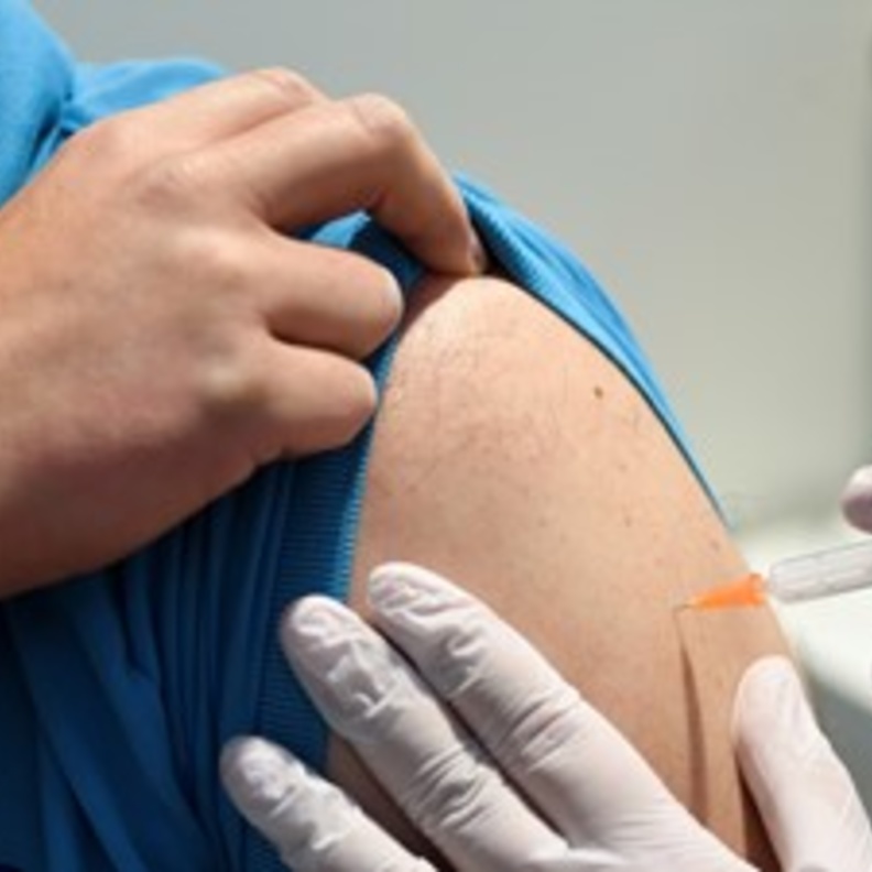 حجز مواعيد لقاح كورونا عبر واتساب