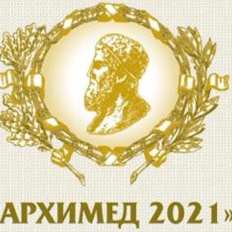 يسرى آل درهم الفائزة بميدالية ذهبية عالمية بابتكارها كمامة الكترونية بتقنية النانو