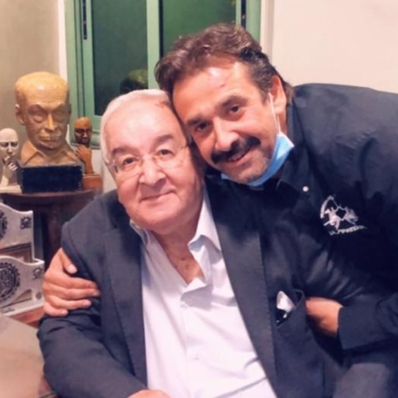 كريم عبدالعزيز ووالده