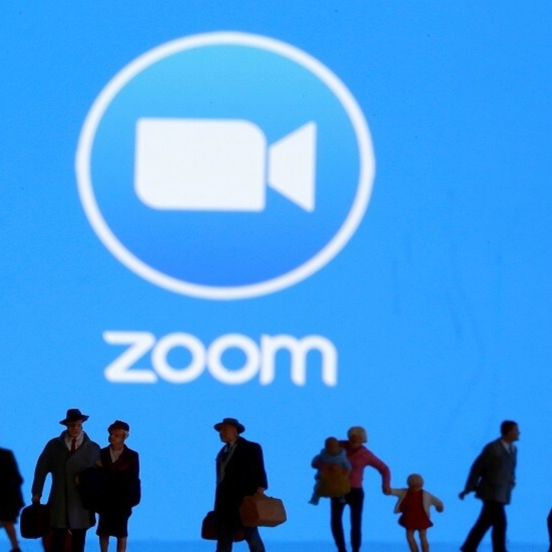 4  مليارات دولار إيرادات Zoom في 2021