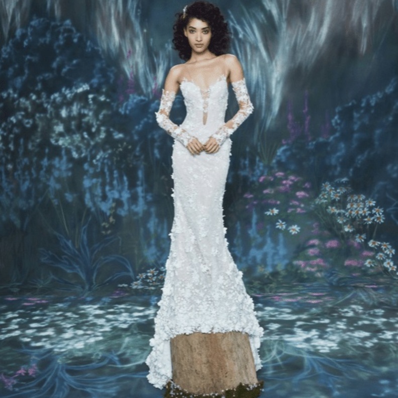 فساتين زفاف مع قفازات من ines di santo