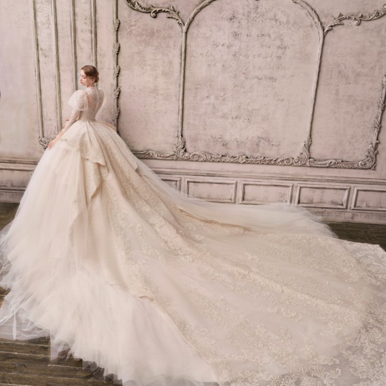 فساتين زفاف دانتيل من the atelier couture