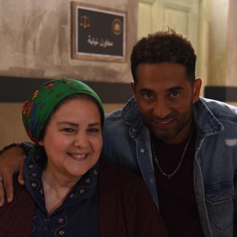 عمرو سعد ودلال عبد العزيز