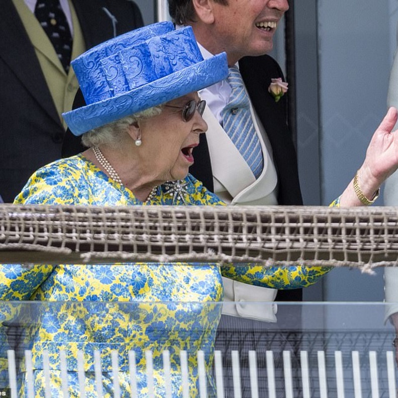 للمرة الرابعة في 75 عاما الملكة تغيب عن سباق إبسوم ديربي